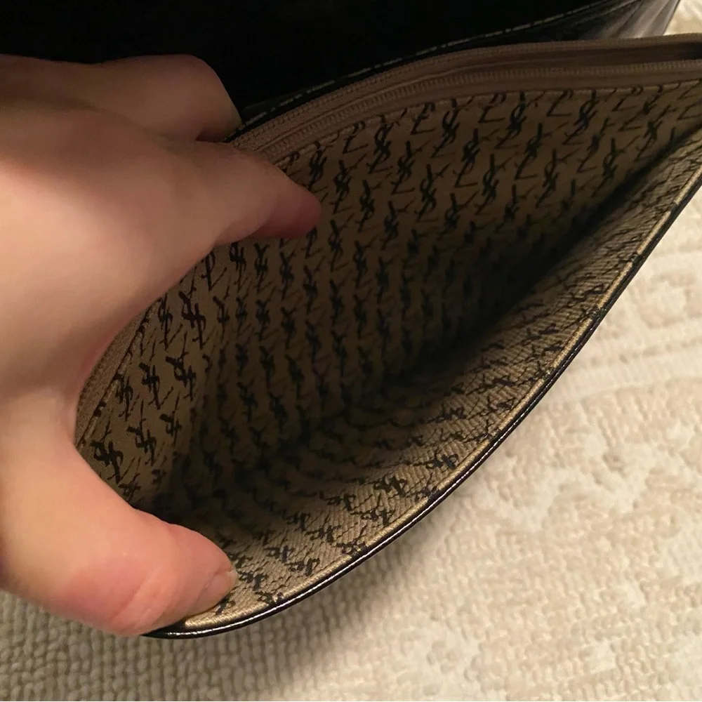 Yves Saint Laurent Black Leather Chevron Pouch Envelope Clutch - Picture 8 of 16